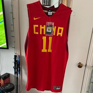 Nike Basketball China Yi J.L. JianLian Jersey Small New w Tags Red Yellow